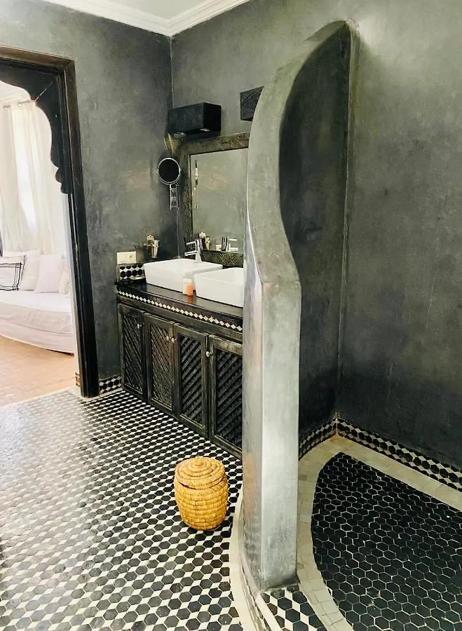 Affittacamere Riad Basidi Piscine Chauffee Sur Le Toit De La Medina Marrakesh